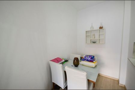 Apartamento para alugar com 41m², 1 quarto e sem vagaSala