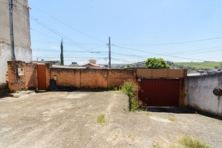 Casa à venda com 360m², 3 quartos e 4 vagasQuintal