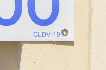 Casa à venda com 360m², 3 quartos e 4 vagasPlaquinha