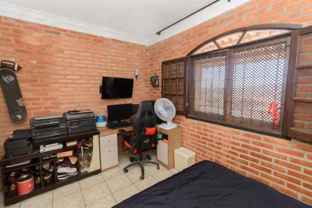Casa à venda com 360m², 3 quartos e 4 vagasQuarto 2