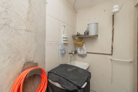 Casa de condomínio à venda com 60m², 2 quartos e 1 vagaÁrea de Serviço