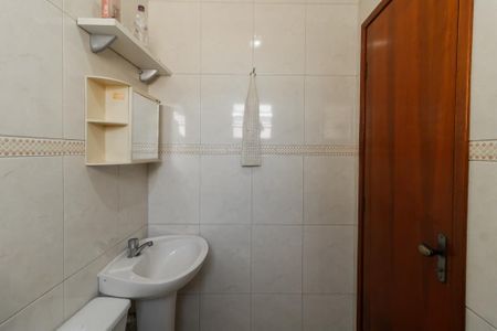 Casa de condomínio à venda com 60m², 2 quartos e 1 vagaBanheiro