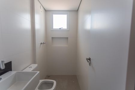 Apartamento para alugar com 126m², 3 quartos e 2 vagas Apartamento para alugar com 126m², 3 quartos e 2 vagasBanheiro da Suíte
