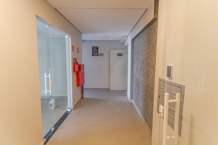 Apartamento para alugar com 126m², 3 quartos e 2 vagas Apartamento para alugar com 126m², 3 quartos e 2 vagasHall de Entrada