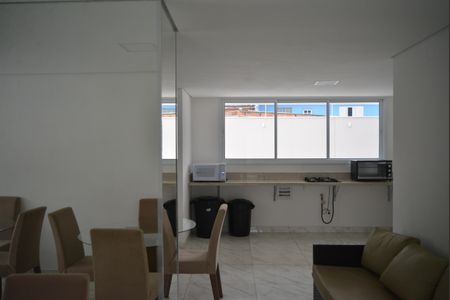 Apartamento à venda com 58m², 2 quartos e 1 vagaÁrea comum