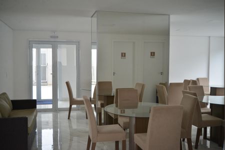 Apartamento à venda com 58m², 2 quartos e 1 vagaÁrea comum