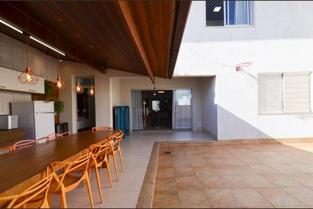 Casa à venda com 360m², 5 quartos e 4 vagas Casa à venda com 360m², 5 quartos e 4 vagasÁrea Gourmet