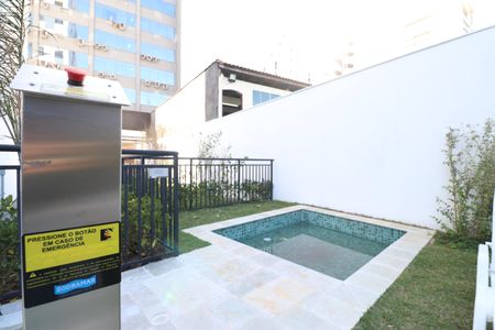 Apartamento à venda com 33m², 2 quartos e sem vagaÁrea comum