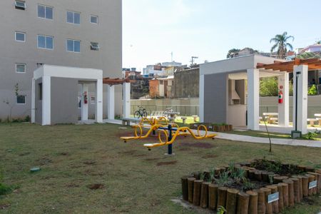 Apartamento para alugar com 42m², 2 quartos e sem vagaÁrea comum