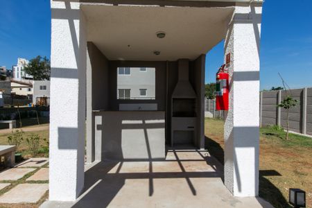Apartamento para alugar com 42m², 2 quartos e sem vagaÁrea comum - Churrasqueira