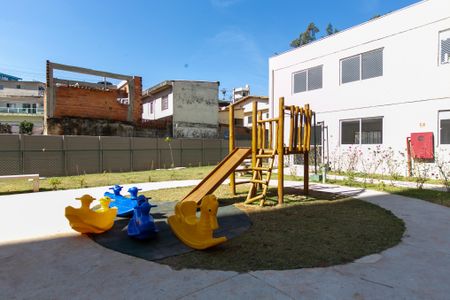 Apartamento para alugar com 42m², 2 quartos e sem vagaÁrea Comum - Playground