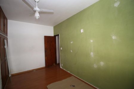 Apartamento à venda com 82m², 2 quartos e 1 vagaQuarto 2