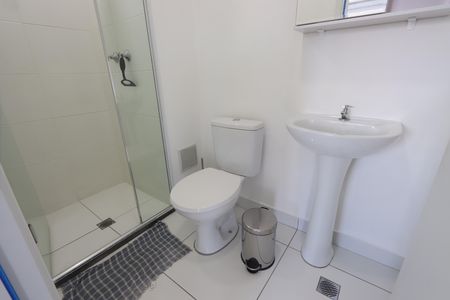 Apartamento para alugar com 44m², 2 quartos e sem vagaBanheiro