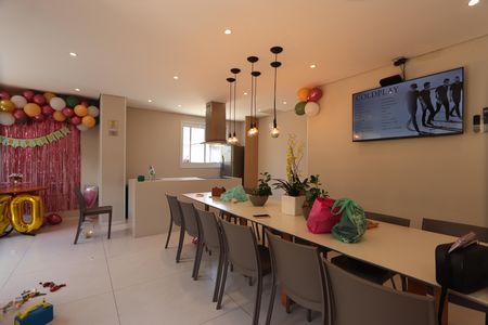 Apartamento para alugar com 44m², 2 quartos e sem vagaÁrea comum - Salão de festas