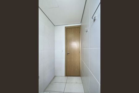 Apartamento para alugar com 57m², 2 quartos e sem vagaBanheiro