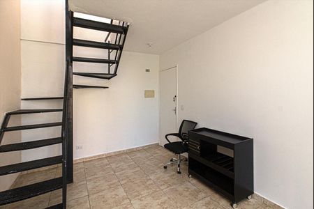 Apartamento para alugar com 84m², 2 quartos e 1 vagaSala