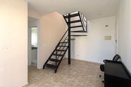 Apartamento para alugar com 84m², 2 quartos e 1 vagaSala