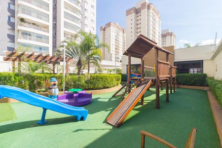 Apartamento à venda com 100m², 3 quartos e 2 vagas Apartamento à venda com 100m², 3 quartos e 2 vagasPlayground