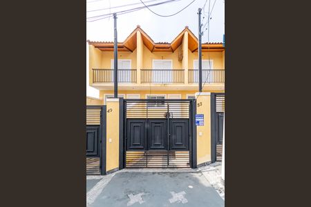 Casa à venda com 168m², 3 quartos e 6 vagasFachada