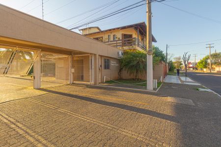 Casa de condomínio à venda com 70m², 2 quartos e 2 vagasFachada