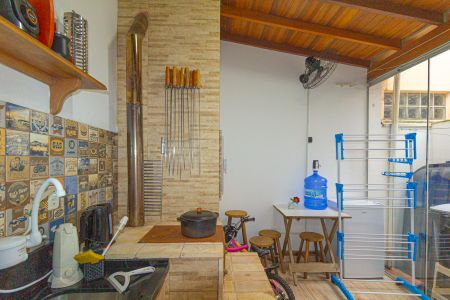 Casa de condomínio à venda com 70m², 2 quartos e 2 vagasVaranda gourmet