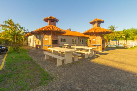 Casa de condomínio à venda com 70m², 2 quartos e 2 vagasÁrea comum - Churrasqueira