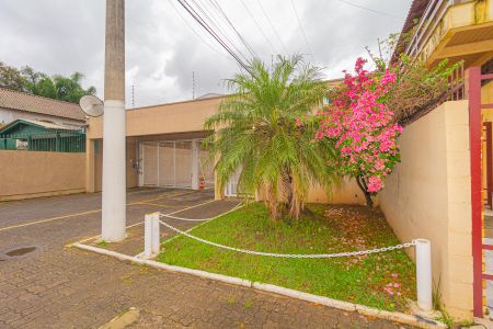 Casa de condomínio à venda com 70m², 2 quartos e 2 vagasFachada