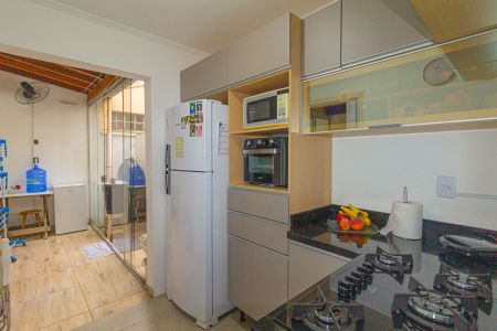 Casa de condomínio à venda com 70m², 2 quartos e 2 vagasCozinha