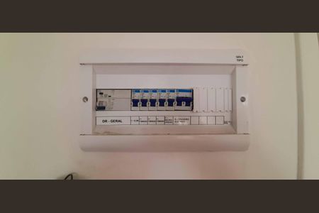 Apartamento para alugar com 41m², 2 quartos e 1 vaga Apartamento para alugar com 41m², 2 quartos e 1 vagaQuadro de Luz