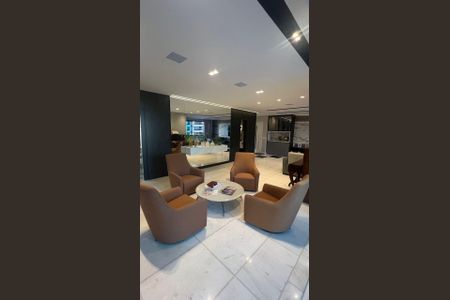 Apartamento à venda com 261m², 4 quartos e 4 vagasSala