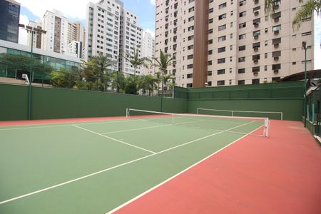 Apartamento à venda com 261m², 4 quartos e 4 vagasÁrea comum