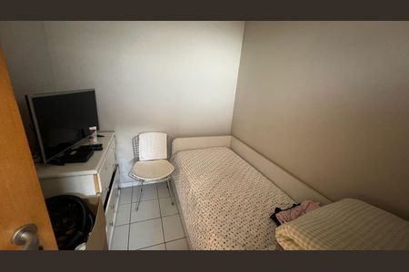 Apartamento à venda com 261m², 4 quartos e 4 vagasQuarto de serviço