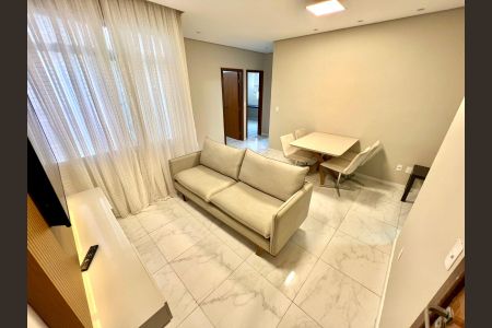 Apartamento para alugar com 67m², 3 quartos e 1 vagaSala