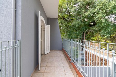Casa à venda com 190m², 2 quartos e 2 vagasSacada do Quarto 1