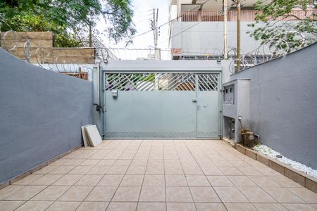 Casa à venda com 190m², 2 quartos e 2 vagasGaragem