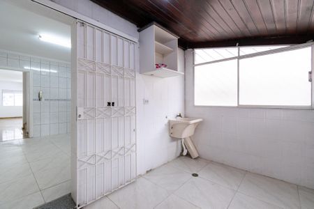 Casa à venda com 190m², 2 quartos e 2 vagasÁrea de Serviço