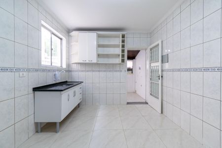 Casa à venda com 190m², 2 quartos e 2 vagasCozinha