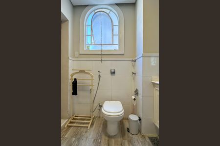 Apartamento à venda com 196m², 4 quartos e 1 vaga Apartamento à venda com 196m², 4 quartos e 1 vagaSuíte