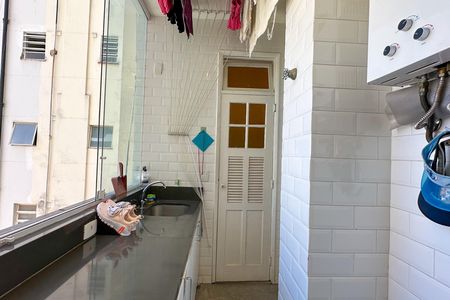 Apartamento à venda com 196m², 4 quartos e 1 vaga Apartamento à venda com 196m², 4 quartos e 1 vagaÁrea de Serviço