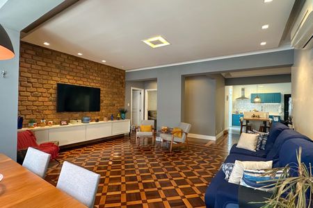 Apartamento à venda com 196m², 4 quartos e 1 vaga Apartamento à venda com 196m², 4 quartos e 1 vagaSala