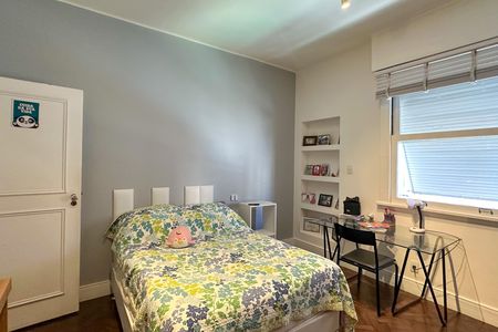 Apartamento à venda com 196m², 4 quartos e 1 vaga Apartamento à venda com 196m², 4 quartos e 1 vagaQuarto 01