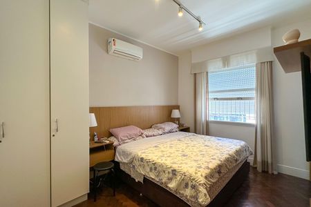 Apartamento à venda com 196m², 4 quartos e 1 vaga Apartamento à venda com 196m², 4 quartos e 1 vagaSuíte