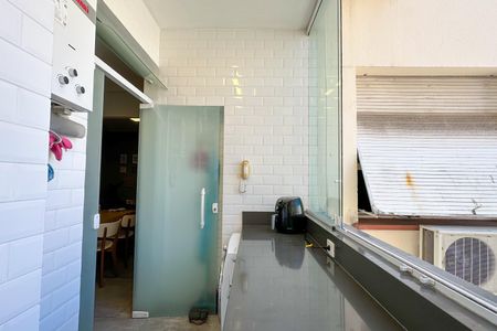 Apartamento à venda com 196m², 4 quartos e 1 vaga Apartamento à venda com 196m², 4 quartos e 1 vagaÁrea de Serviço