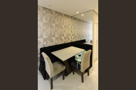 Apartamento à venda com 67m², 2 quartos e 1 vagaSala de Jantar