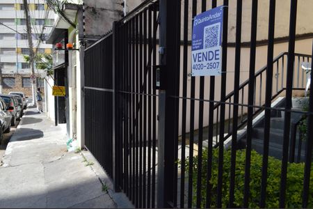 Apartamento à venda com 55m², 2 quartos e 1 vagaFachada + Plaquinha