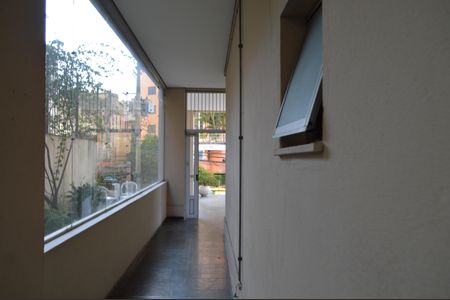 Apartamento à venda com 55m², 2 quartos e 1 vagaEntrada