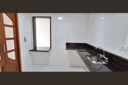 Apartamento à venda com 124m², 2 quartos e 2 vagasCozinha 