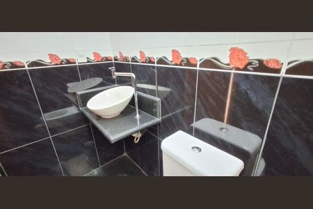 Apartamento à venda com 124m², 2 quartos e 2 vagasBanheiro Social 