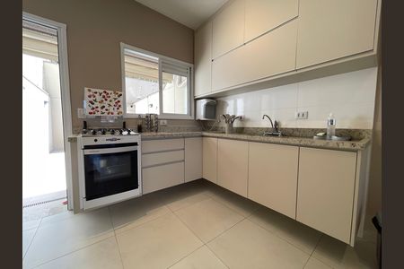 Casa para alugar com 91m², 2 quartos e 1 vaga Casa para alugar com 91m², 2 quartos e 1 vagaCozinha