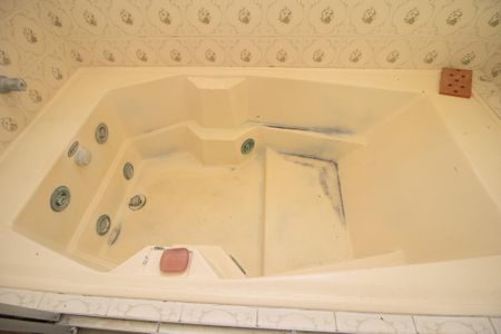 Casa à venda com 250m², 5 quartos e 5 vagasBanheiro 2